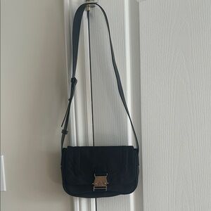 Sleek Black Crossbody Bag